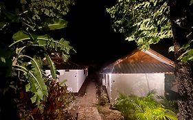 Kalani Bungalows, Haad Yao